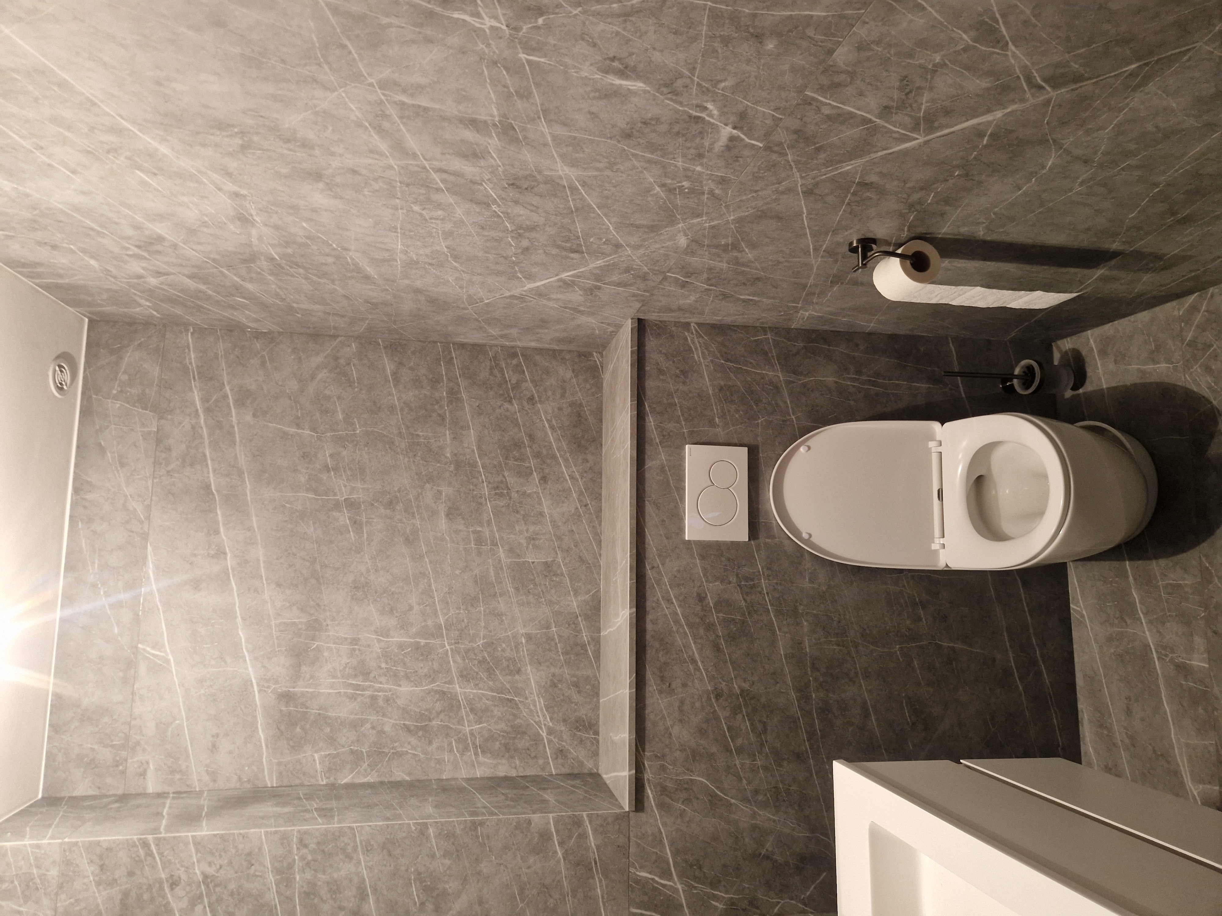 WC suspendu moderne Moselle